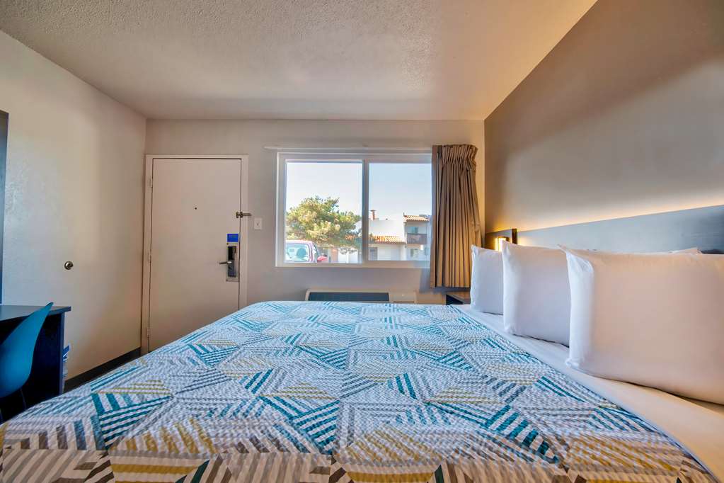 Motel 6 Santa Fe - photo 24