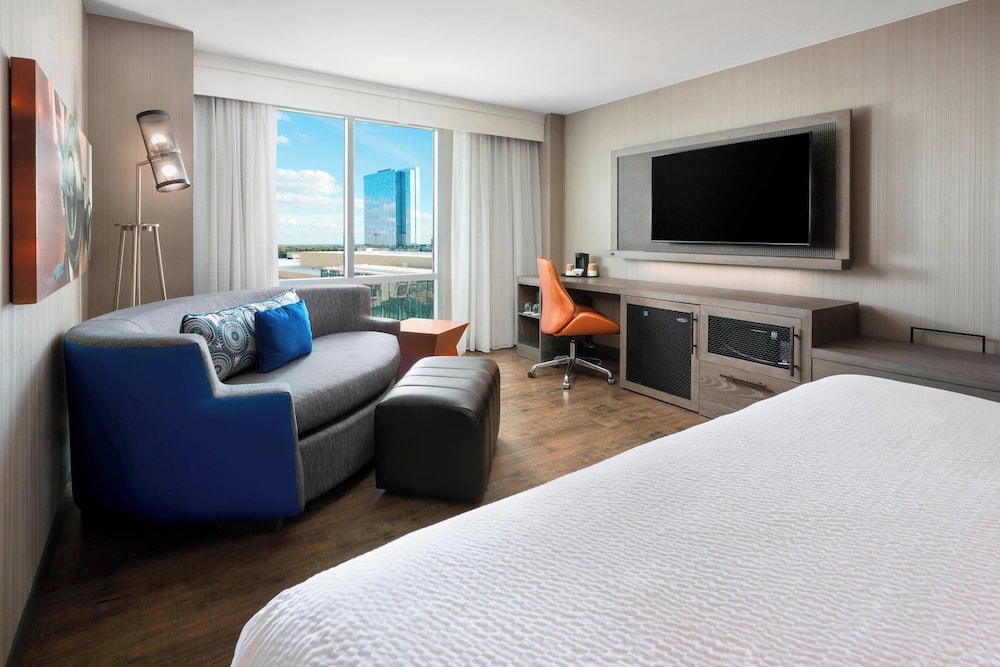 Courtyard by Marriott Austin Downtown Convention Center - photo 7