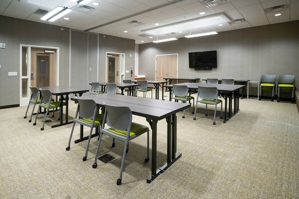 SpringHill Suites by Marriott Kenosha - photo 67