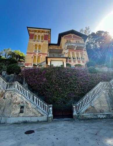 Villa Pallastrelli — 4-Star Luxury Hotel in Levanto, Italy