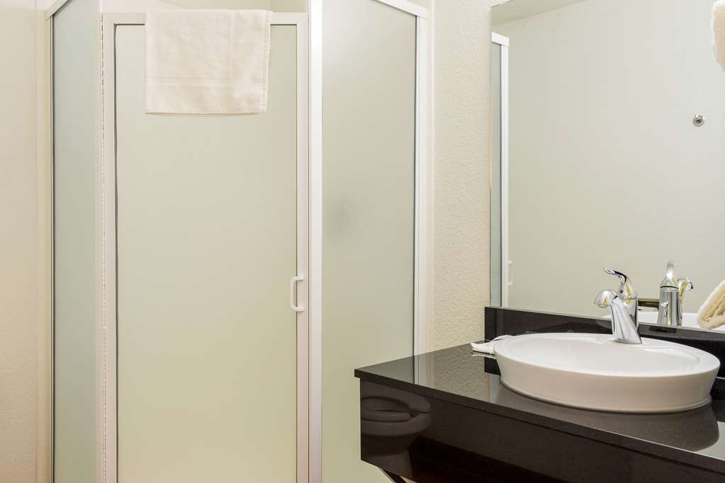 Motel 6 Mojave CA - photo 12