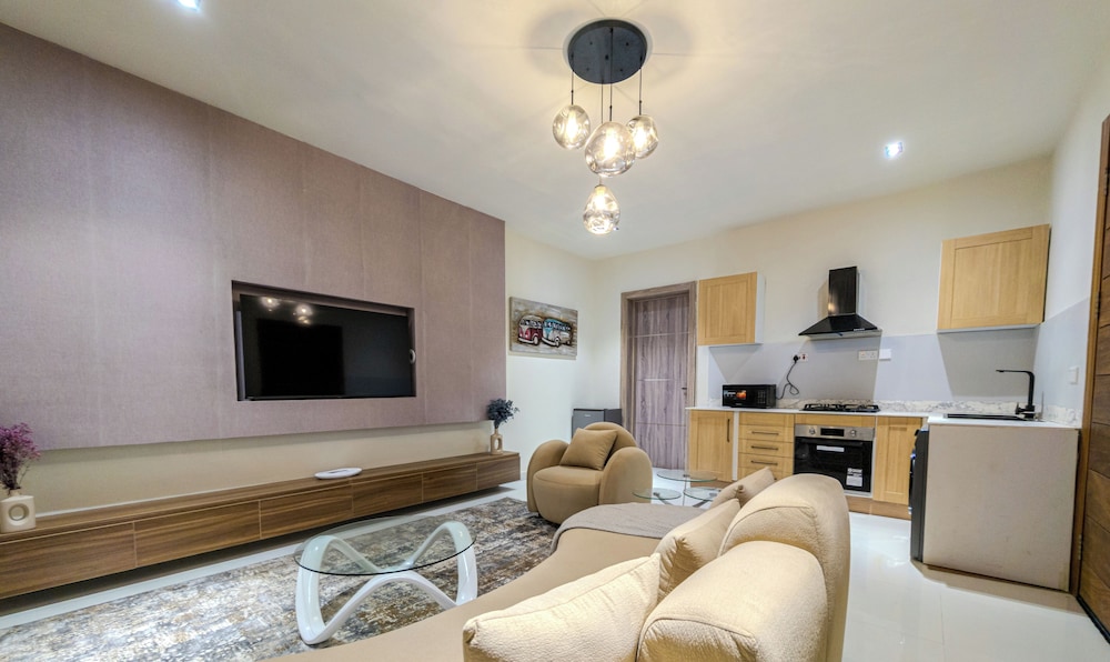 Glassvine — 4-Star Luxury Hotel in Lagos, Nigeria