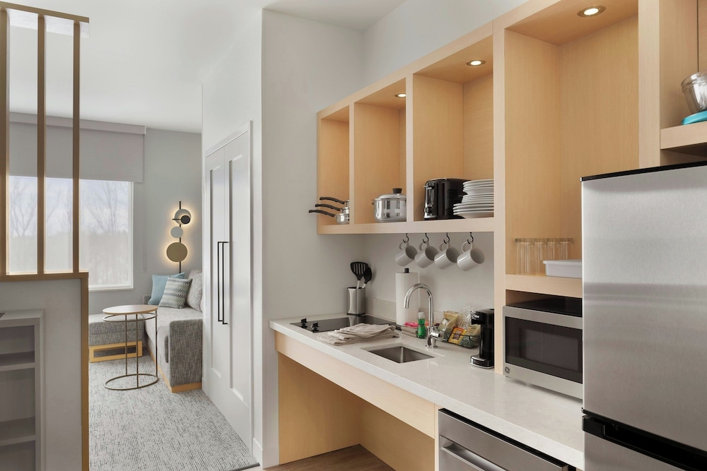 TownePlace Suites by Marriott Crown Point - photo 12