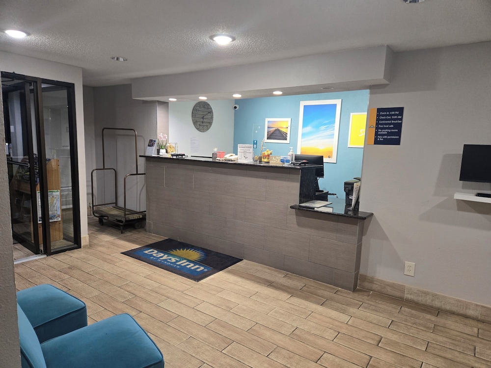 Days Inn by Wyndham Portage Cascade Mountain area - photo 6