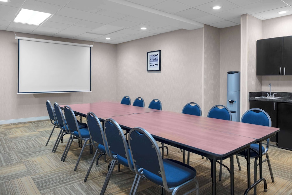 Hampton Inn Miami Dadeland - photo 23