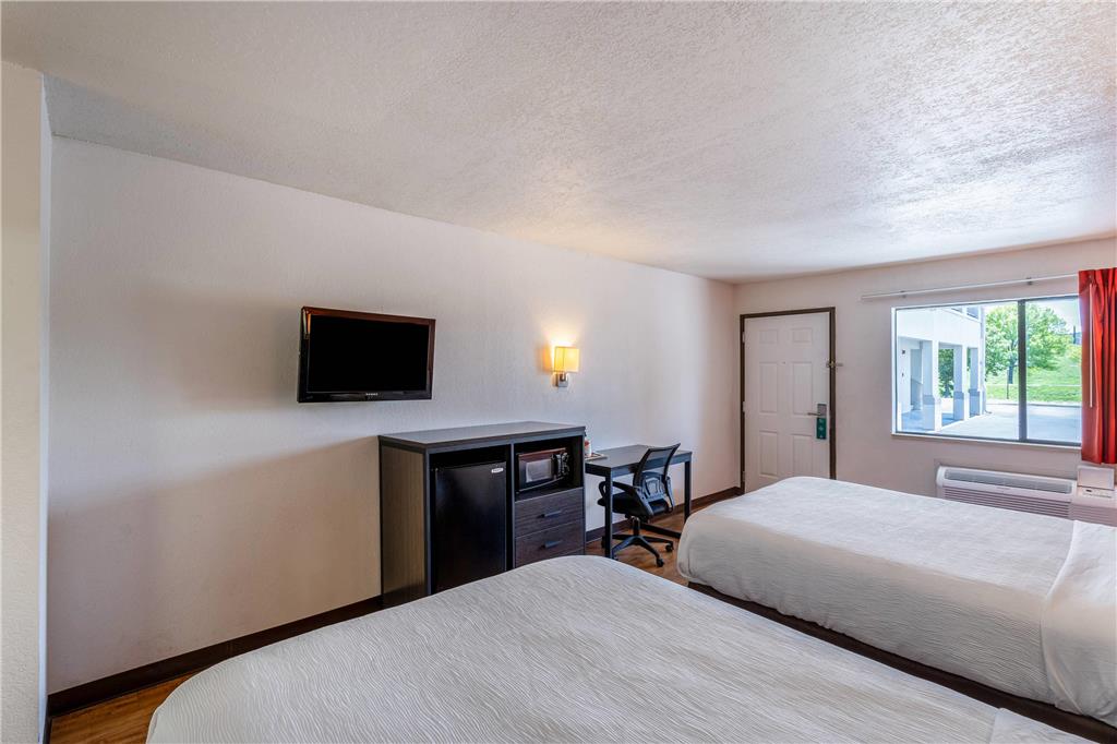 Quality Inn & Suites Junction - photo 16