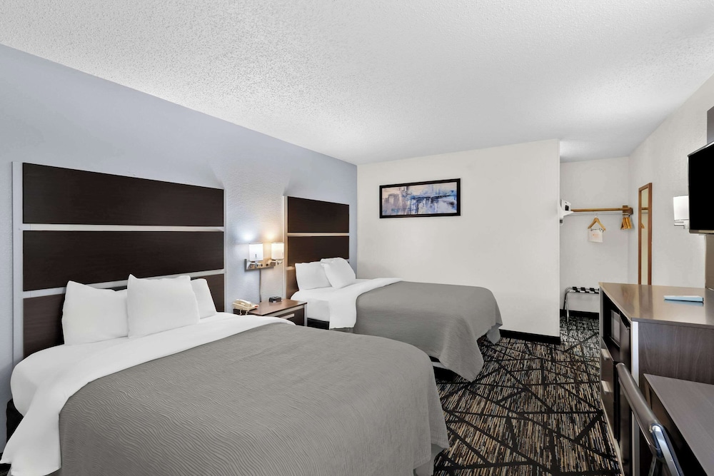 Quality Inn Atlanta Northlake - photo 16