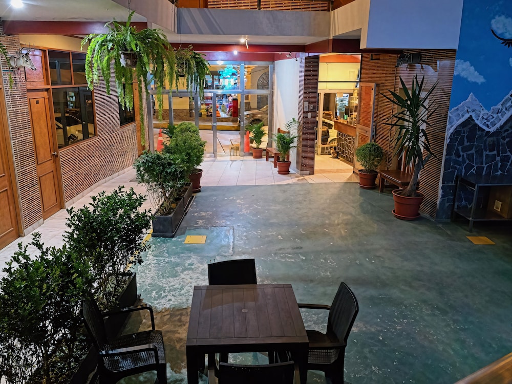 Hotel Manantial — Unknown City — photo 2