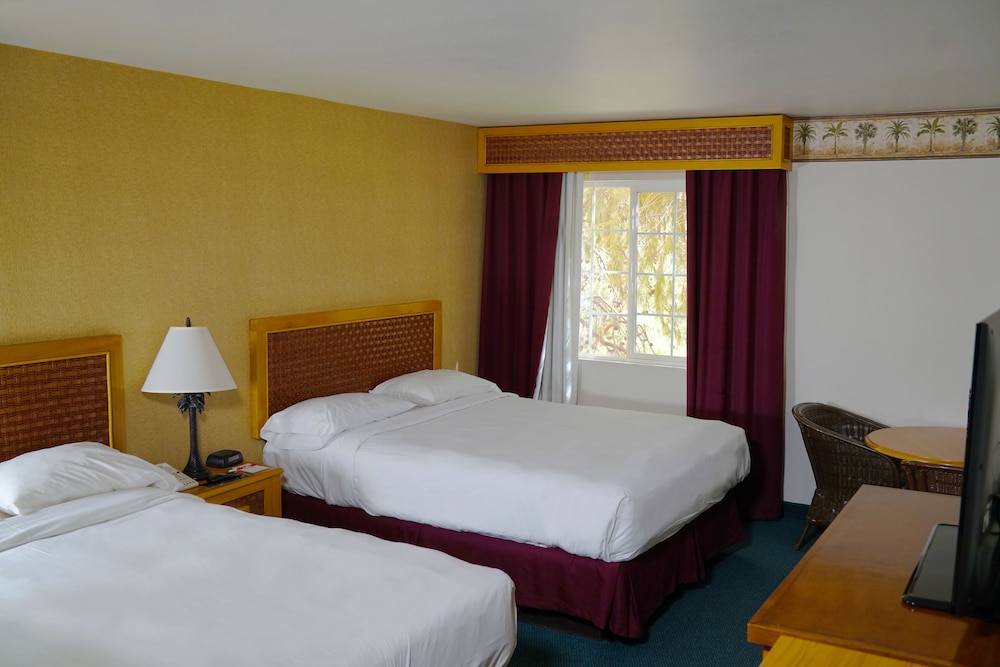 CasaBlanca Resort and Casino - photo 5