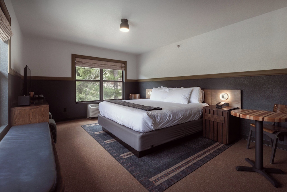 The Ozarker Lodge - photo 49