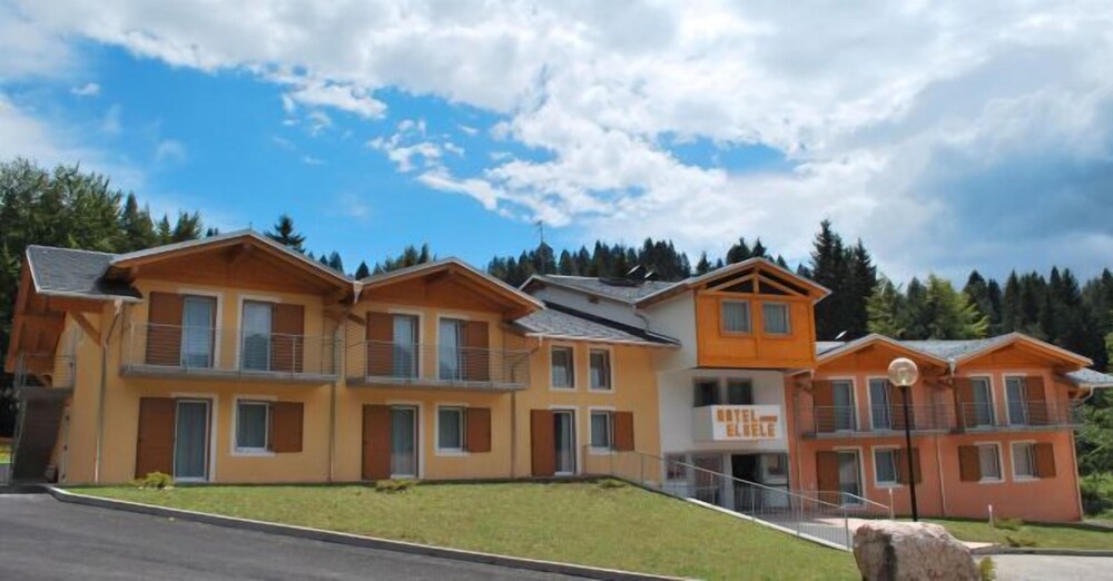 Hotel Elbele Garnì in Folgaria, Italy
