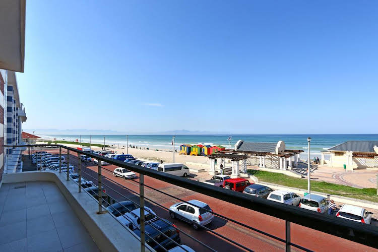 Sunrise Deck