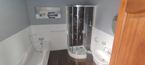 Kanevedenn - carbon neutral hotel in Unknown City