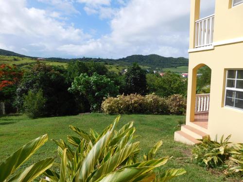 Valley View Vista Retreat — 4-Star Luxury Hotel in Basseterre, Saint Kitts and Nevis