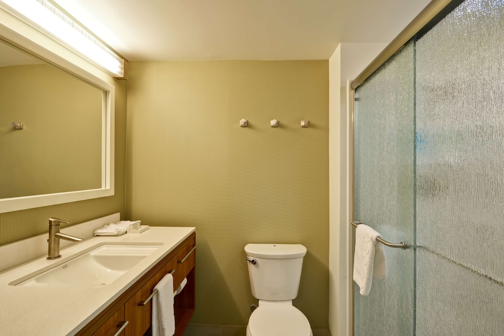 Home2 Suites by Hilton Opelika Auburn - photo 23