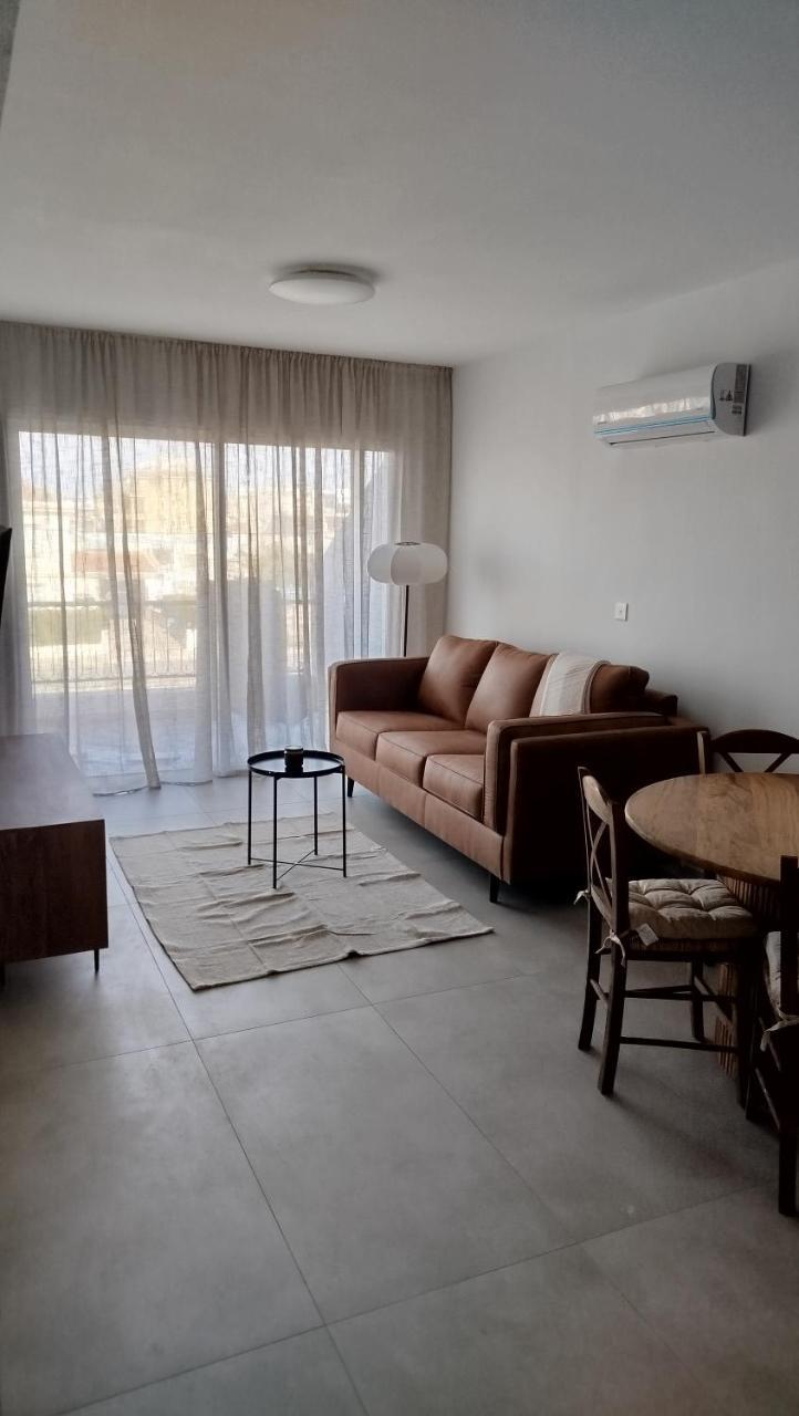 One Bedroom Apartment