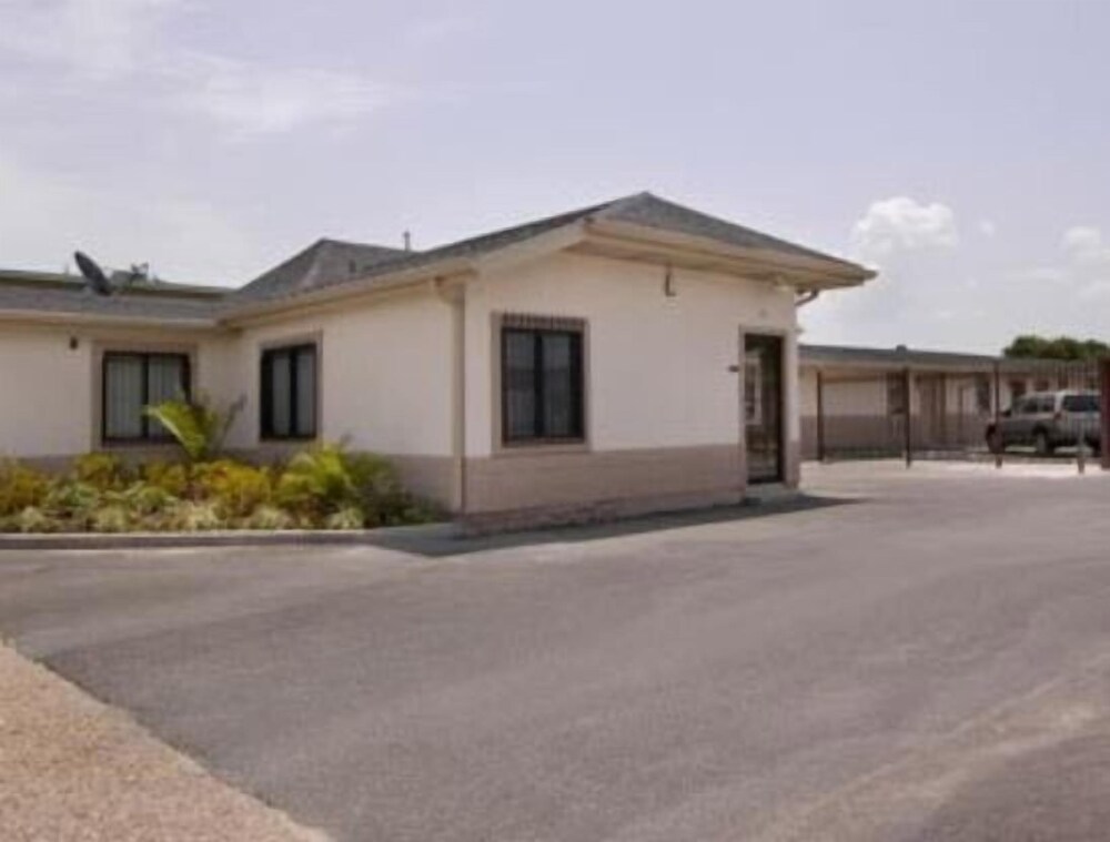 Best Way Inn & Suites - photo 13
