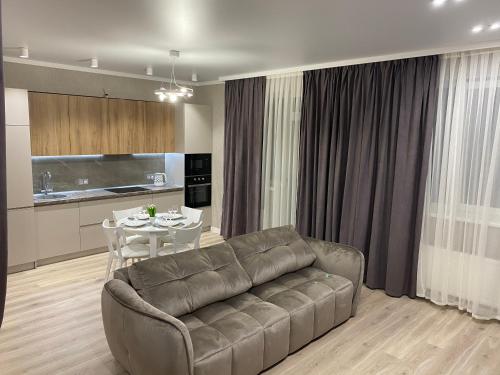 Apartments in Arcadia CADORR 51 — 4-Star Luxury Hotel in Odessa, Ukraine