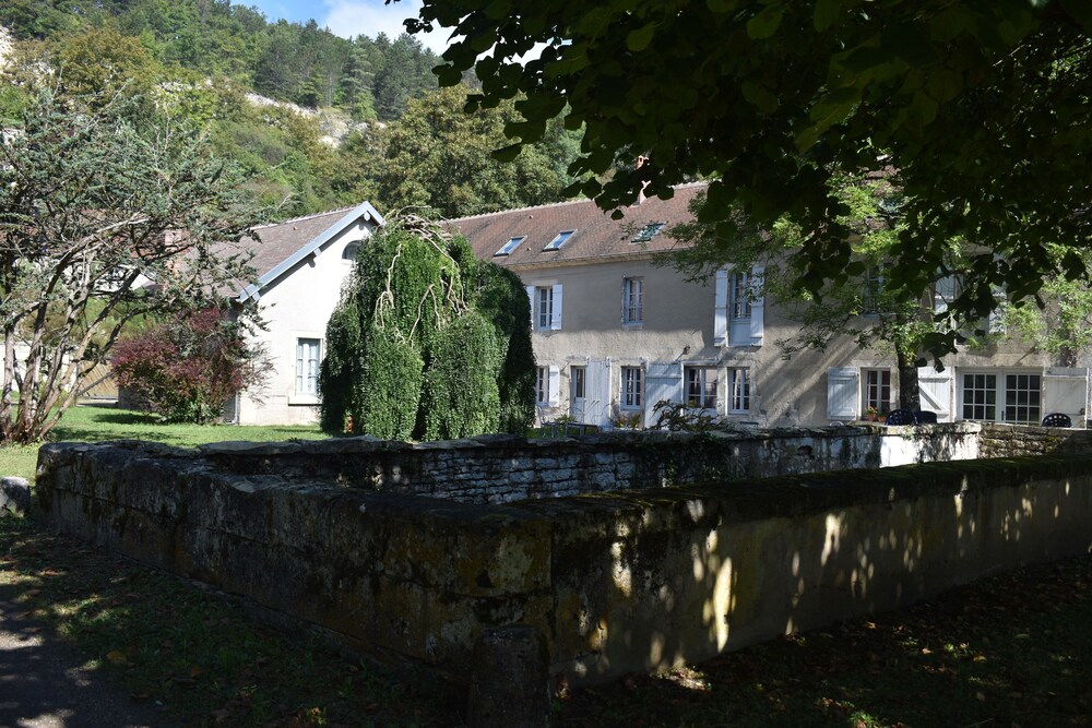 Domaine des Douves in Dijon, France