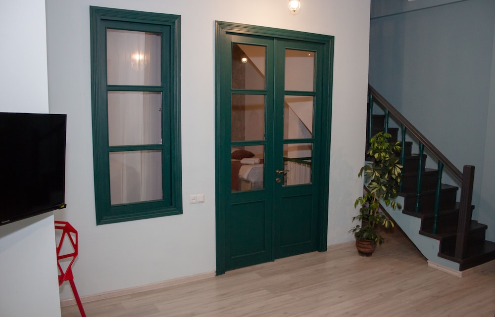 Check Point - carbon neutral hotel in Tbilisi