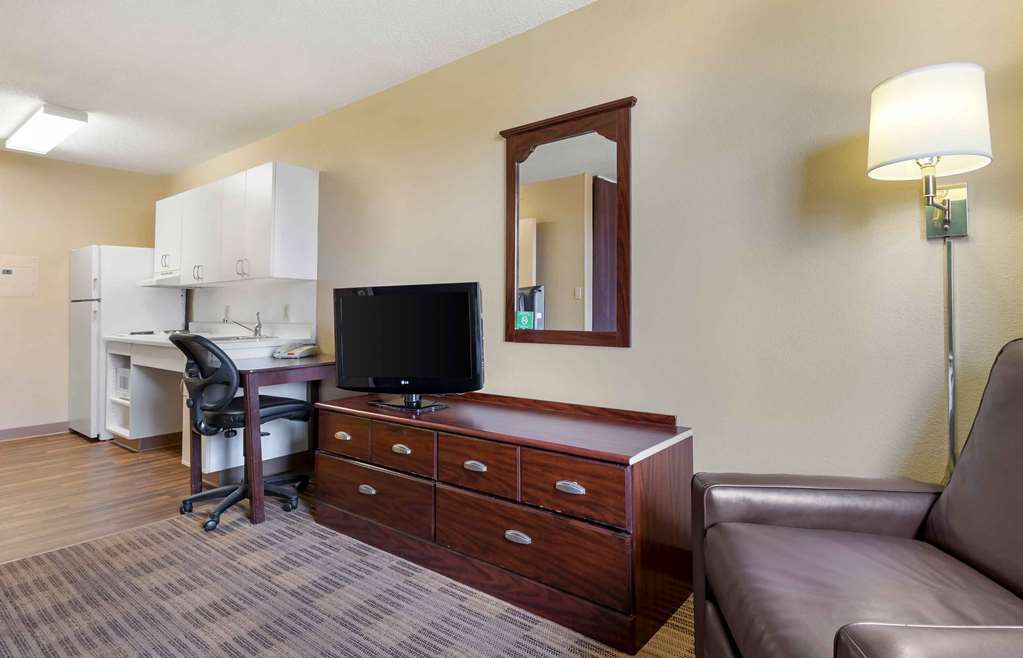 Extended Stay America Suites Rochester Henrietta - photo 13