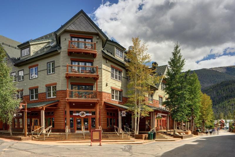 Jackpine & Black Bear Condos by Vail Resorts — 4-Star Luxury Hotel in Keystone, United States