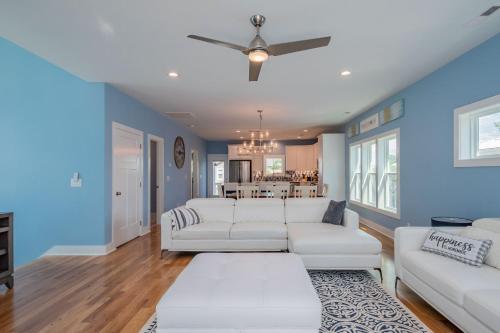 Paradise Pointe by Oak Island Accommodations - photo 48
