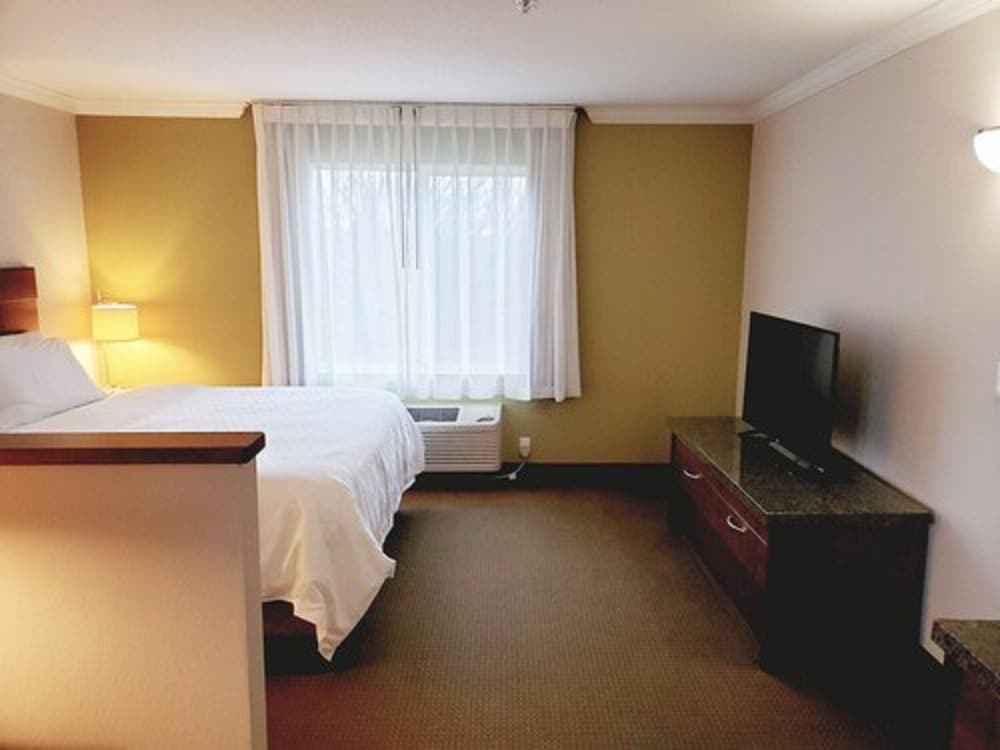 Holiday Inn Express Hotel & Suites Portland NW Downtown by IHG - photo 18