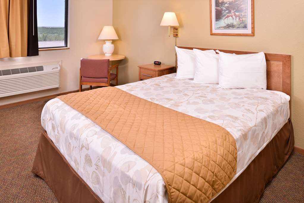 Americas Best Value Inn Missouri Valley - photo 9