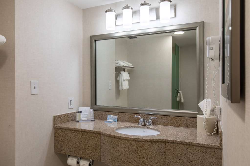Wingate by Wyndham Charlotte Speedway Concord - photo 32