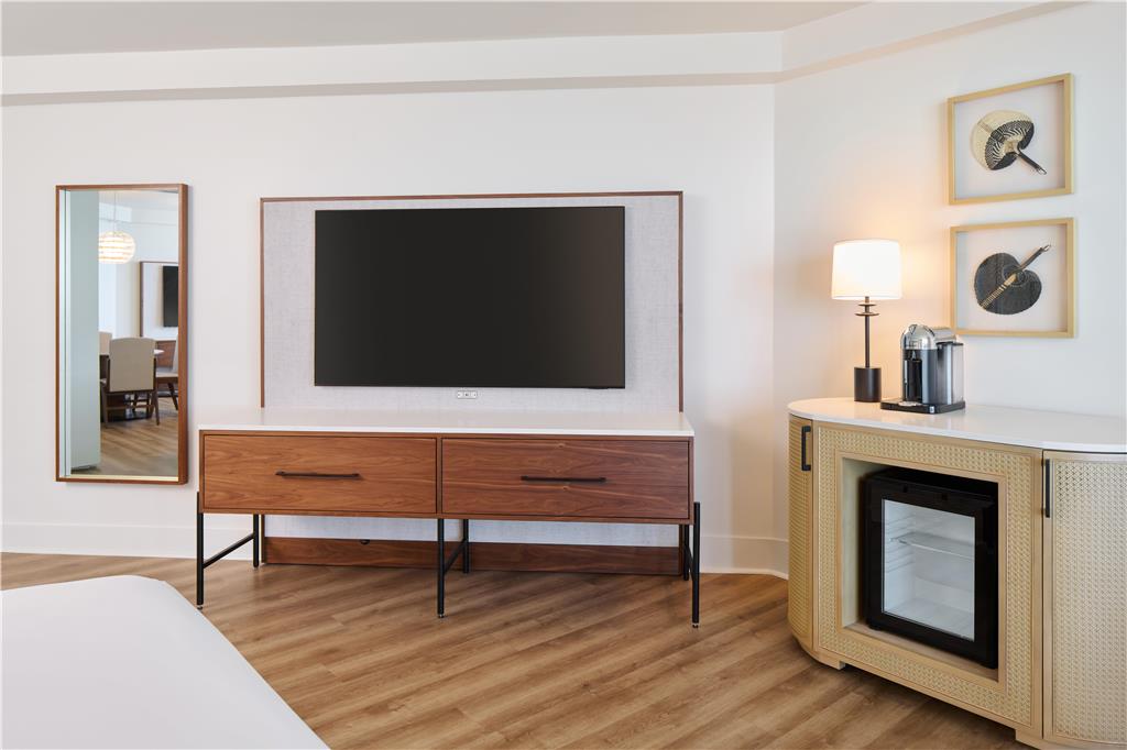 Hyatt Regency Waikiki Beach Resort & Spa - photo 113