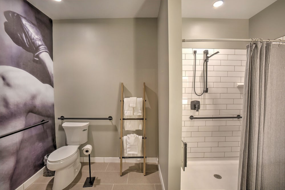 Hotel Crosby - photo 39