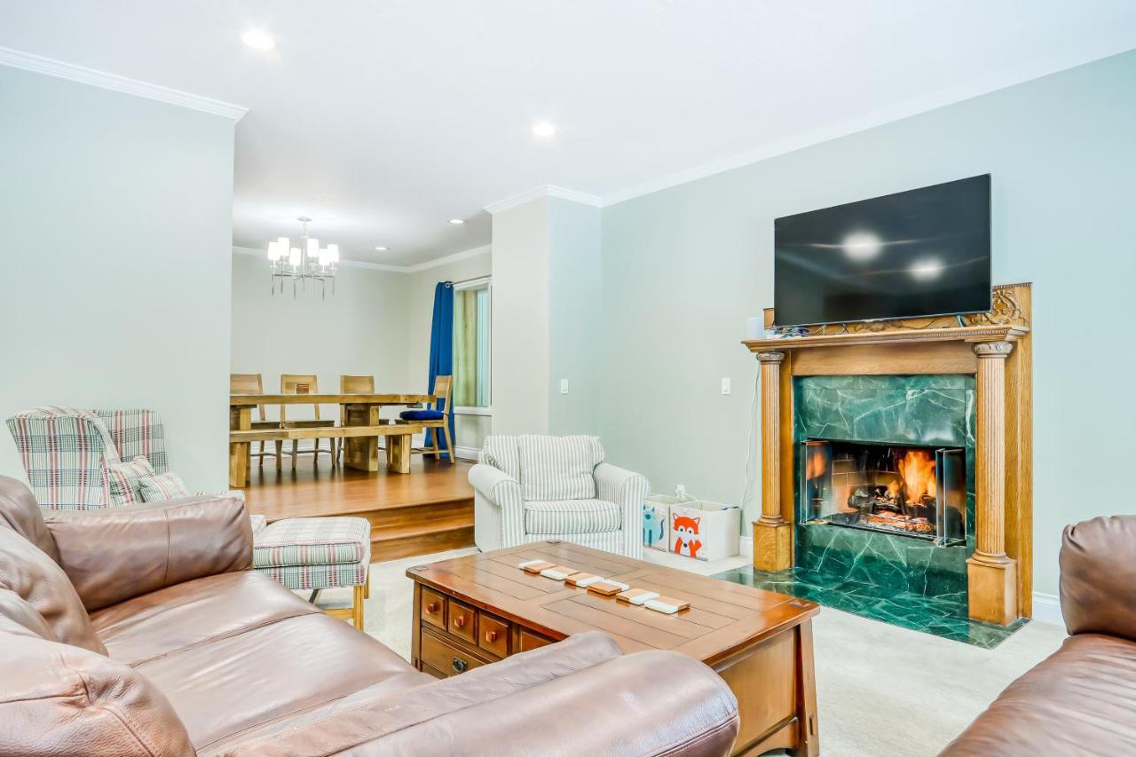 Camas Sanctuary in Sunriver, United States