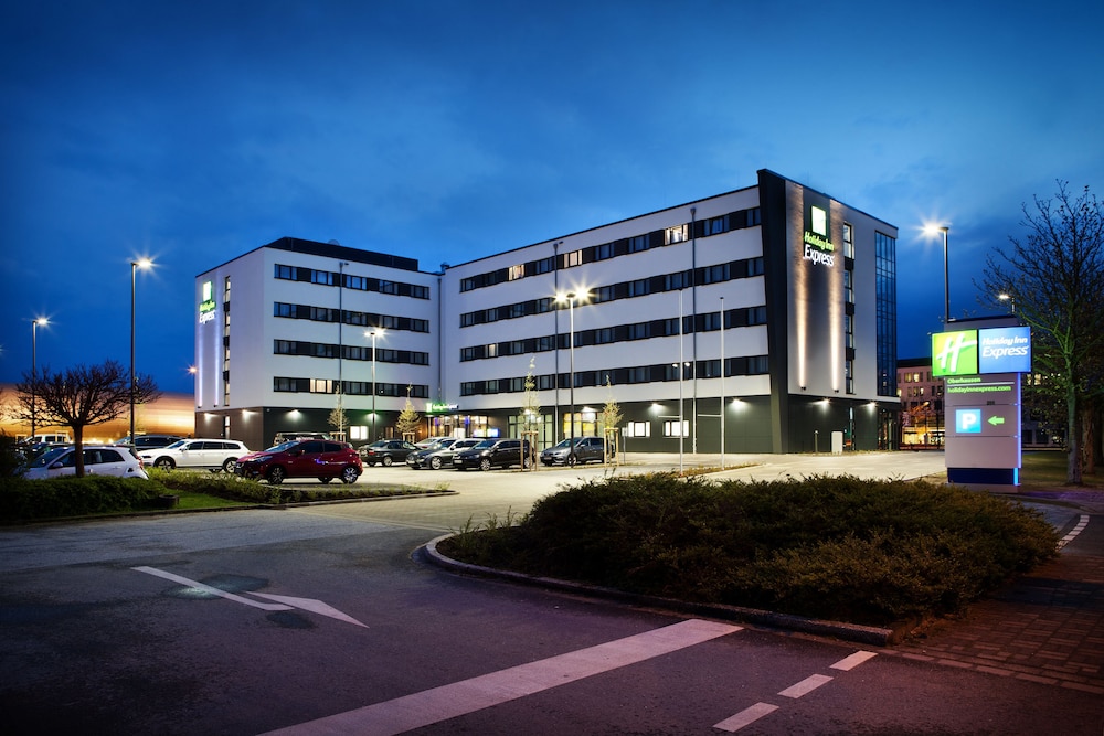 Holiday Inn Express Oberhausen - carbon neutral hotel in Oberhausen
