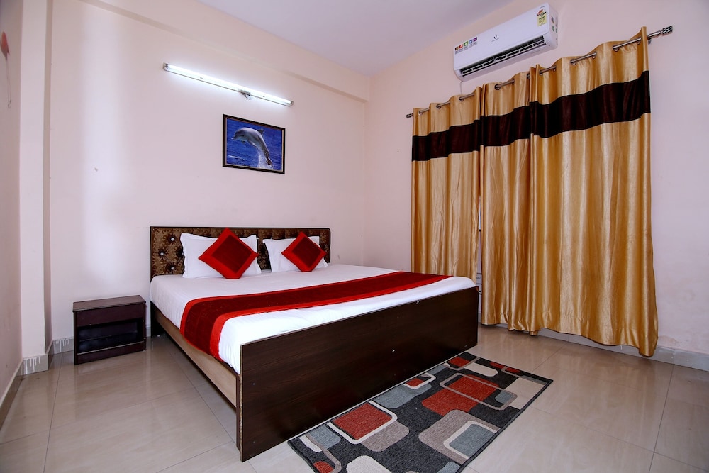 Oyo 8907 The Nest — hotel in Greater Noida