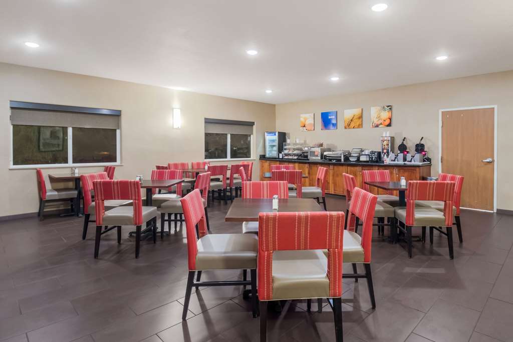 Comfort Inn Fort Morgan - photo 24