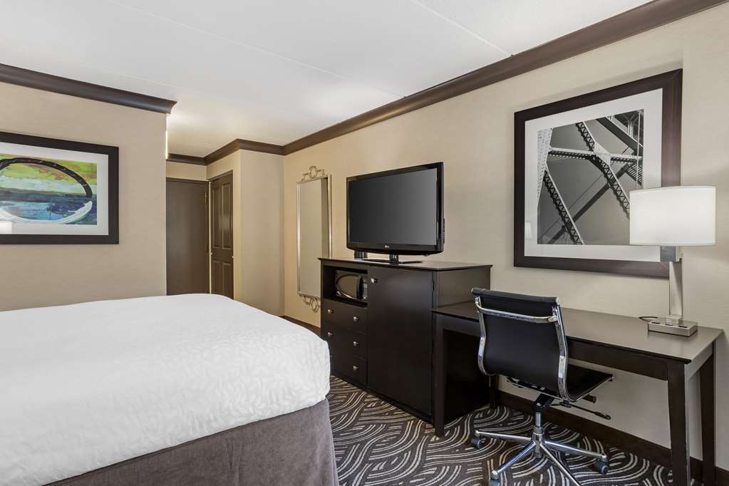 Best Western Plus Kingston Hotel And Conference Center - photo 13