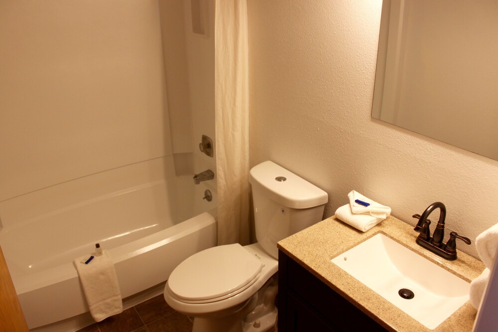 The Rustic Inn - photo 17