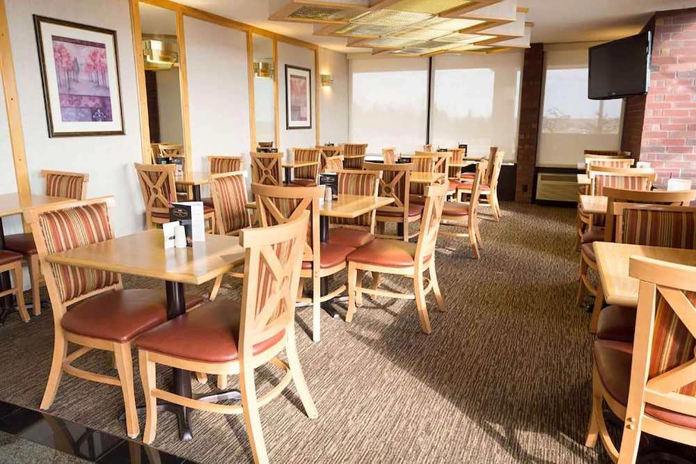 Days Inn by Wyndham Rolla - photo 22