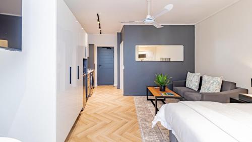 Luxury One Bed & Bath On Park