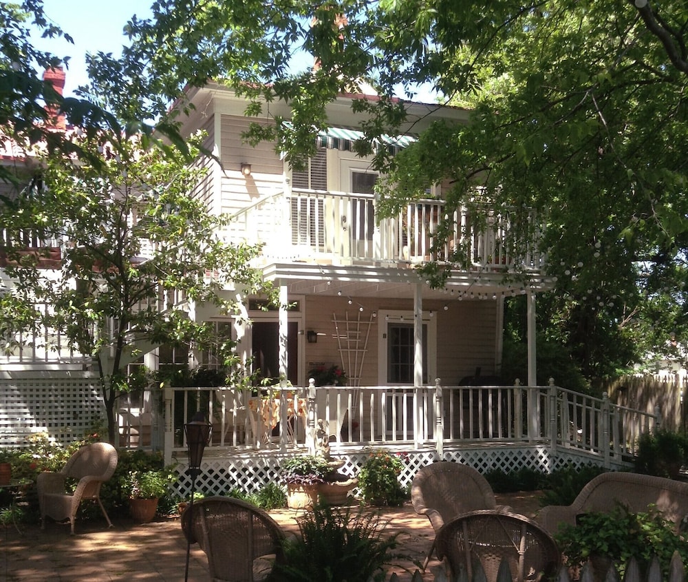 Rosemont B&B Cottages - photo 80