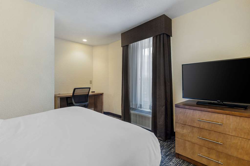 Comfort Inn & Suites Mt. Rushmore - photo 30
