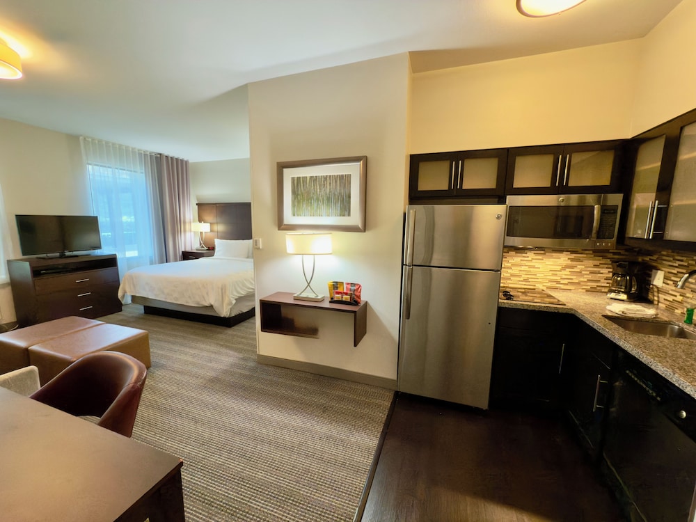 Staybridge Suites Carlsbad by IHG - photo 14