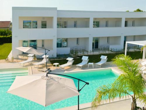 Sunshine Luxury Apartments Private Pool And Beach Policoro Lido — 4-Star Luxury Hotel in Policoro, Italy
