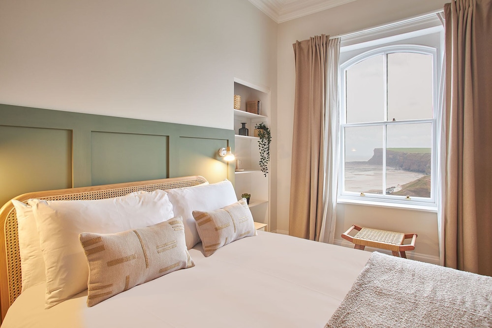 Host & Stay Huntcliff View Apartment — 4-Star Luxury Hotel in Saltburn-By-The-Sea, United Kingdom