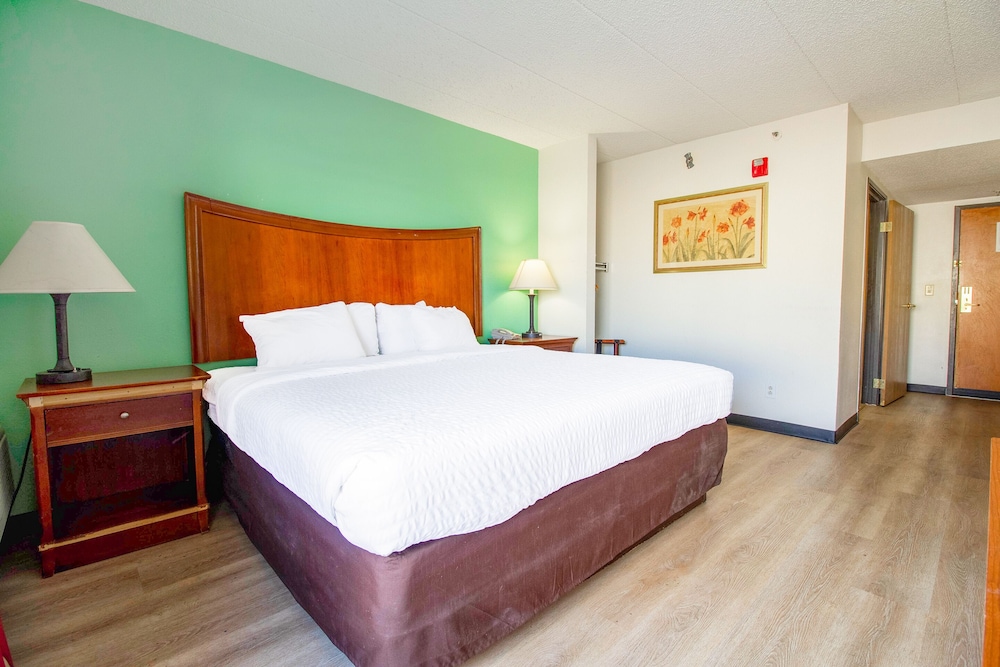 Tulsa Square Hotel Central I 44 By OYO - photo 17