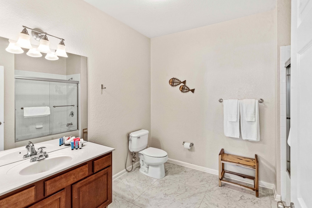 First Floor Vista Cay Condo W free Resort Access - photo 12