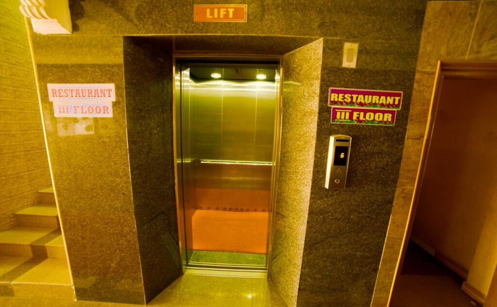 Hotel MCM Towers in Rameswaram, India