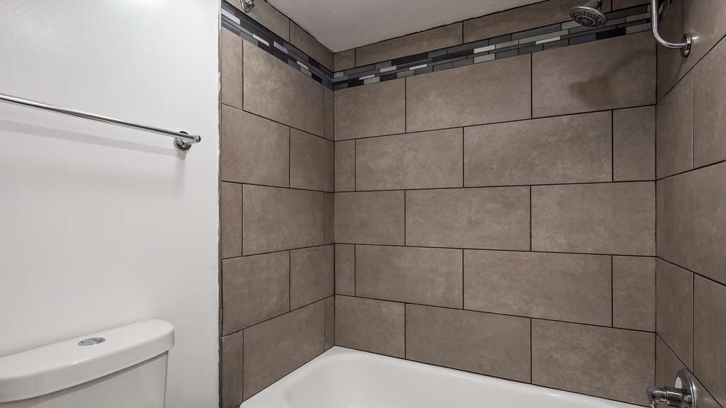 SureStay Hotel by Best Western Findlay - photo 20
