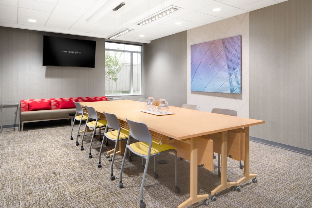SpringHill Suites by Marriott Columbia near Fort Jackson - photo 21